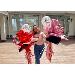 Ramo de corazones con globos